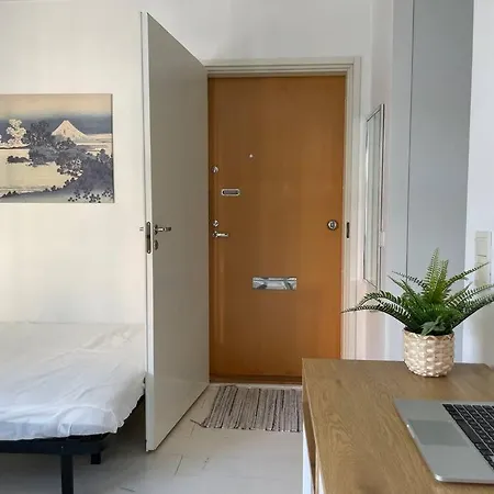 Luminous Studio 15min To Center With Wifi & Netflix Appartement