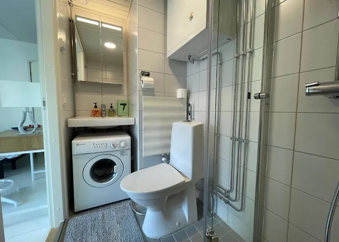 Hotelli Luminous Studio 15min To Center With Wifi & Netflix